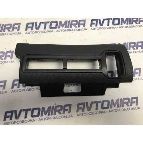 Накладка торпедо Peugeot 308 2013-2021 9678381877